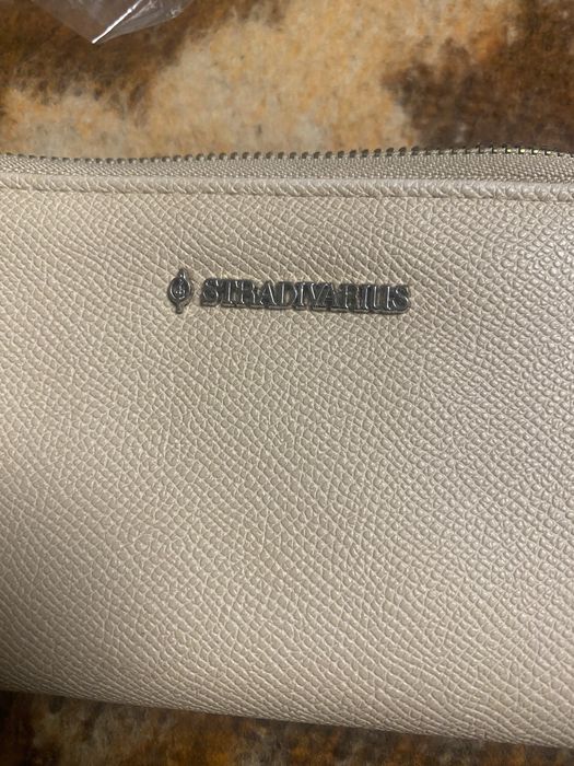 Дамско протмоне Stradivarius