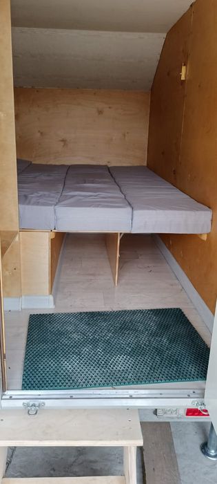 Прицеп домик на колёсах