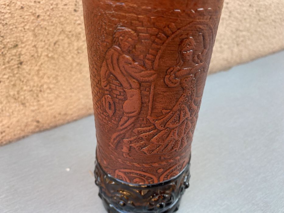 Немска бутилка с кожена облицовка