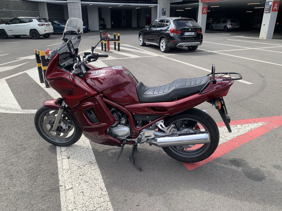 Yamaha XJ 900 S Diversion 18700 km sau schimb