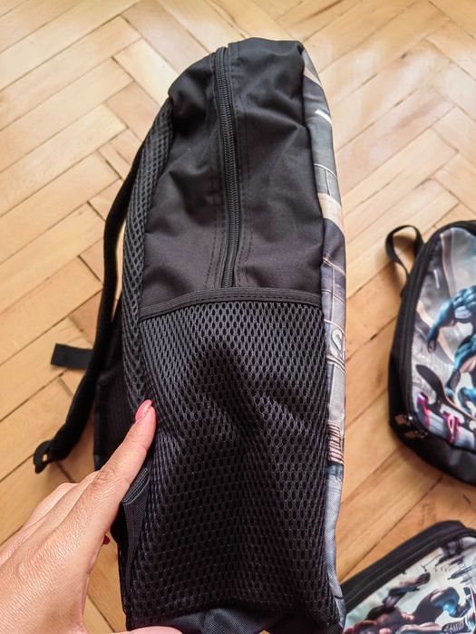 НОВИ раница, чанта за обяд и несесер