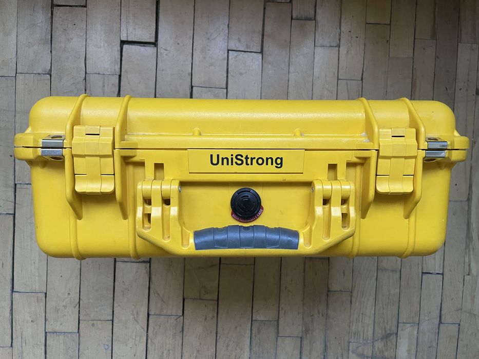 GPS RTK Unistrong G10 + Controller P9 Lite