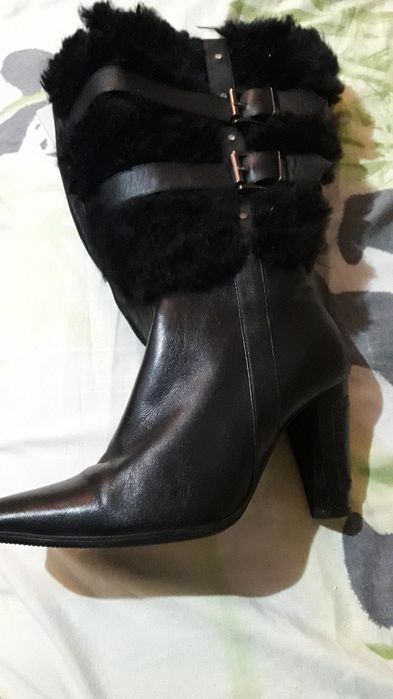 Продам   не дорого  сапоги