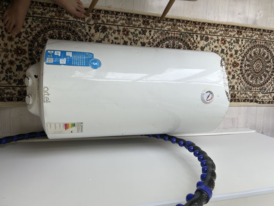 Водонагреватель Artel