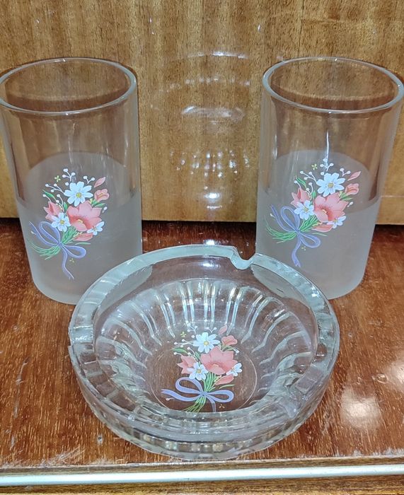 Стаканы стеклянные