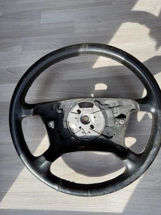 Продам руль бмв е34, е39