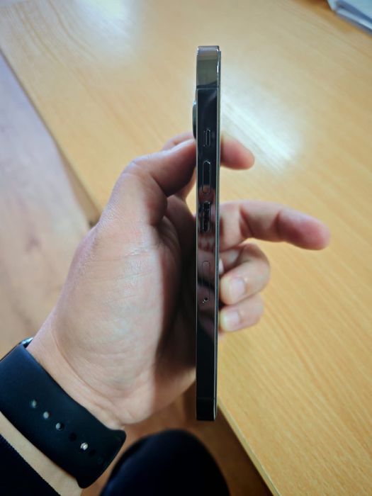 Продам айфон в идеальном состоянии