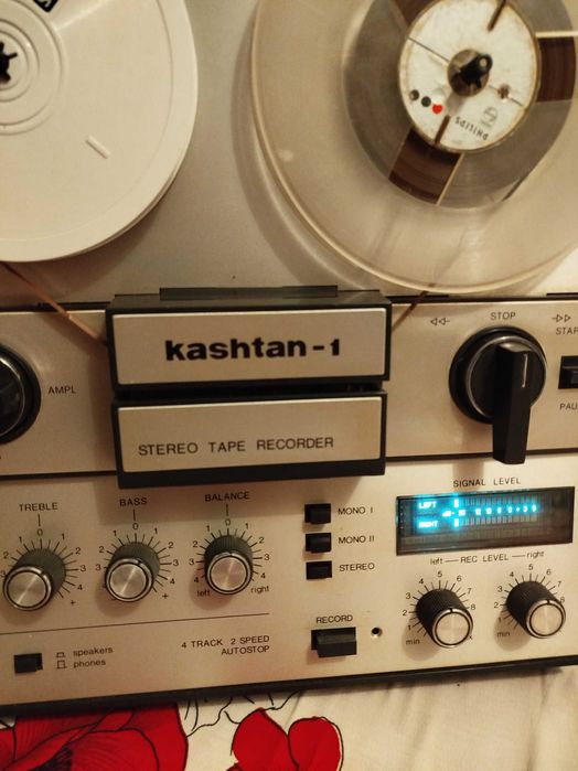 Magnetofon kasthan1