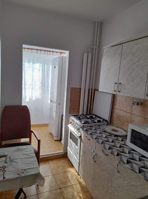 Garsoniera de vanzare zona Rogerius