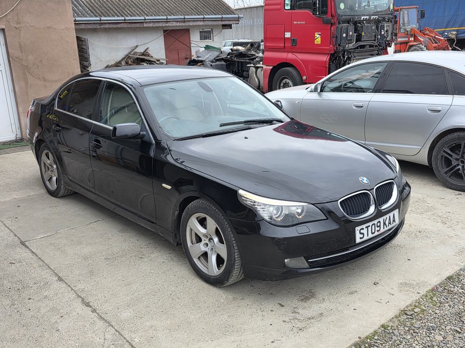 Dezmembrez BMW E60 520D 177Cp Black Saphire N47D20A