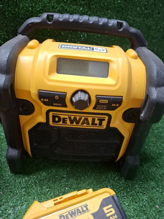 Инструменти на DeWALT