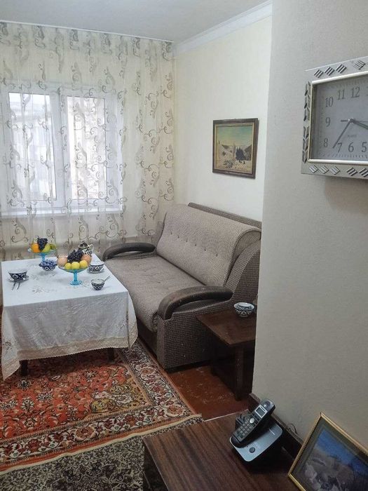 Продаётся квартира Чиланзар 25 квартал 1/4/4