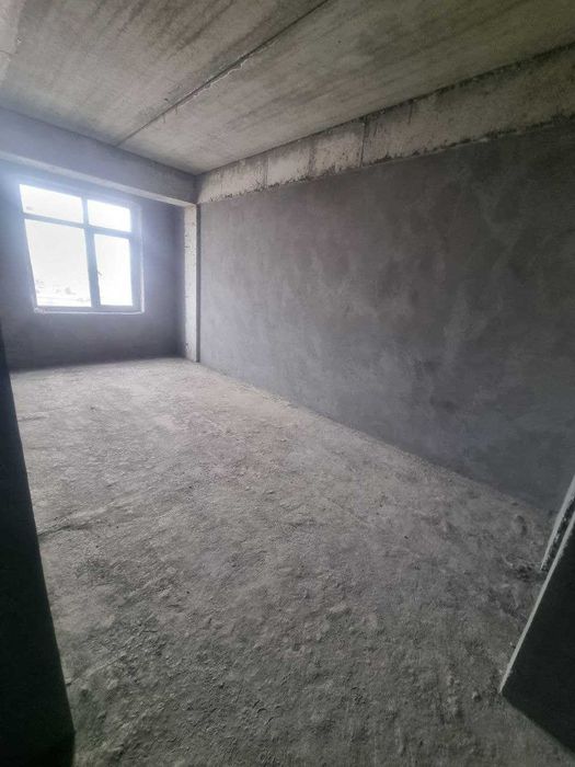 яшнабад узбум по супер локация Метро Дустлик 2х ком коробка 80м2;