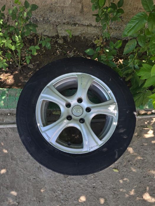Продам литые диски 15 размера
