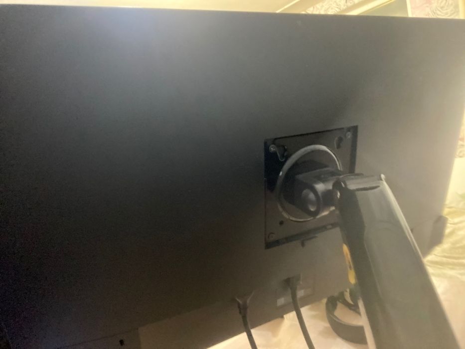 Монитор Dell p2719H