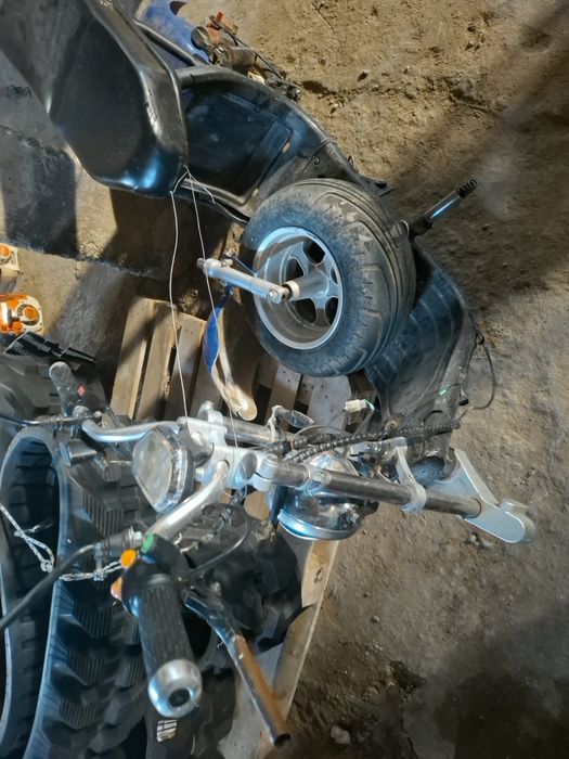 Motor electric 330 km