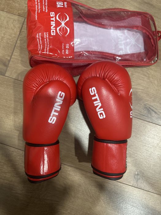 Перчатки Sting iba 10 унций