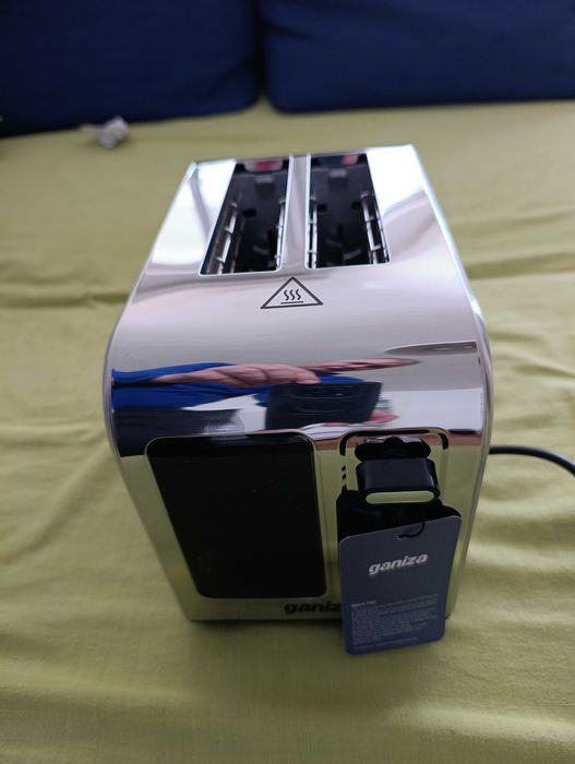 Инокс тостер Ganiza 925W с тъч дисплей + ПОДАРЪК