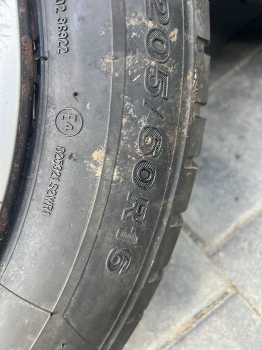 Cauciucuri + Jante iarna Audi - 205/60R16