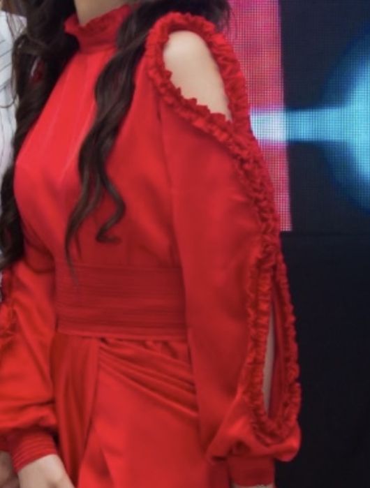 Платье как у Динары Сатжан