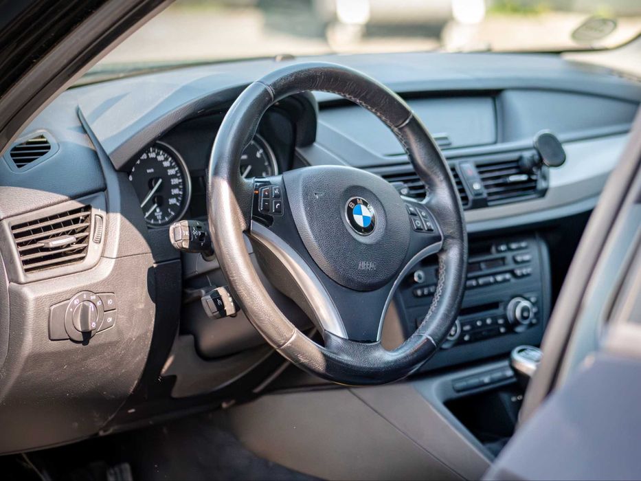 BMW X1 2010 — imagine 5