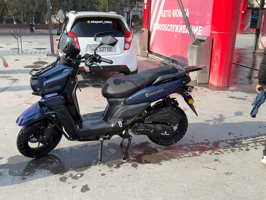 Benzene scooter 120cc