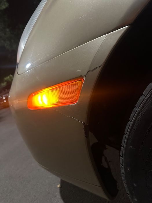 Бампер на Lexus es300