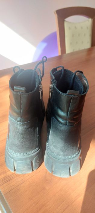 Обувки за момиче 38 номер