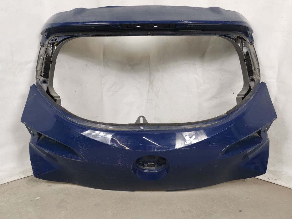 Задно стъкло Капак багажник Тойота Корола / Toyota Corolla E210 Оригин