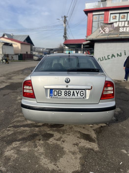 Vand octavia Tour 10/2005 Pret FIX