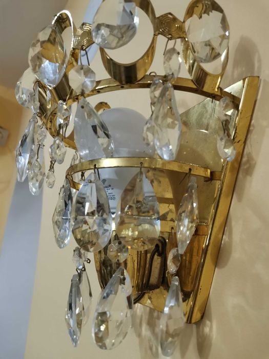 Кристален аплик за стена