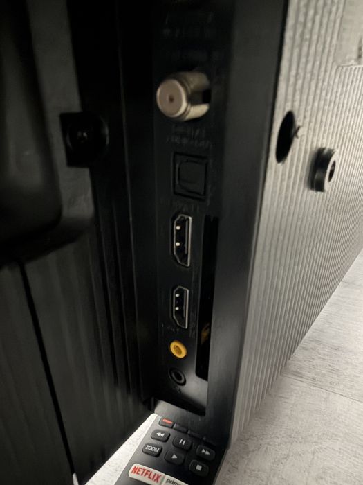 TCL 81cm  youtube ,netflix