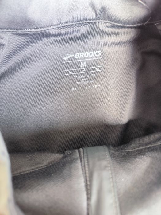 Brooks яке running размер M