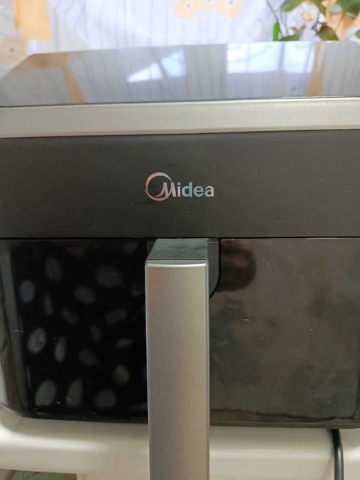 Аэрогриль Midea MF-CY85WK2 8.5