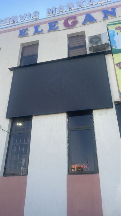 Led ekran sotiladi 1800$ Buxoro shahar Samarkanskiy yonida