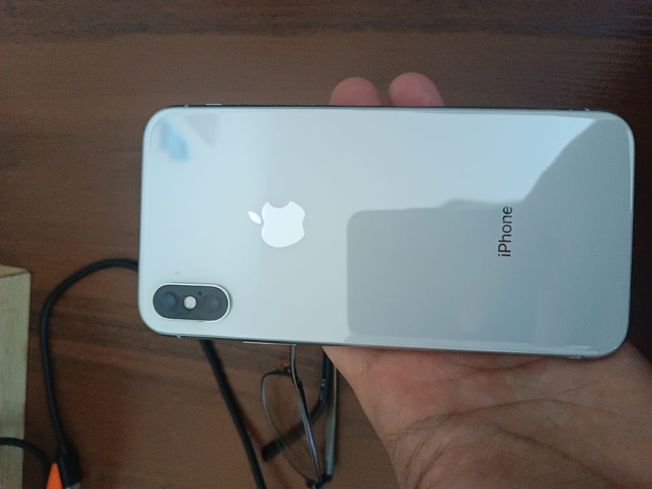 iPhone X 256 gb белый