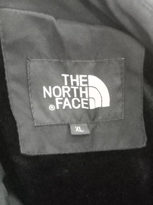 Продам зимню куртку