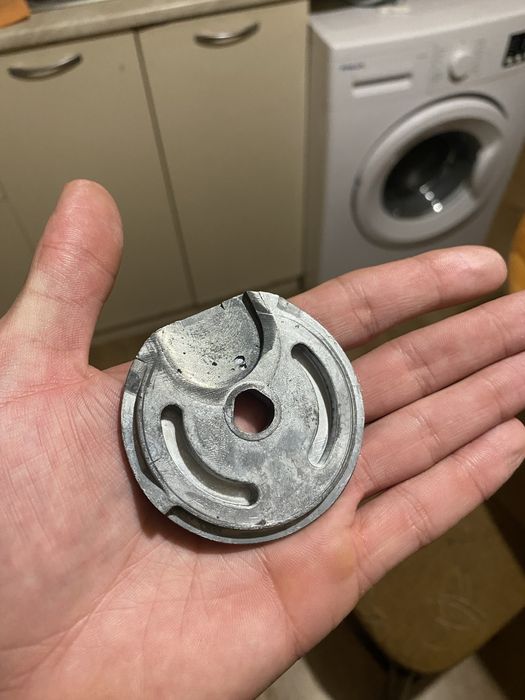 ЕВРО Монетници и дискове за машина за топчета и капсули