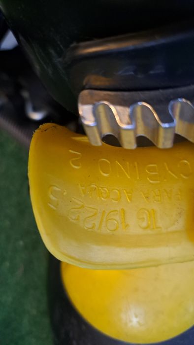 Детски ски 117см и обувки 19-22,5