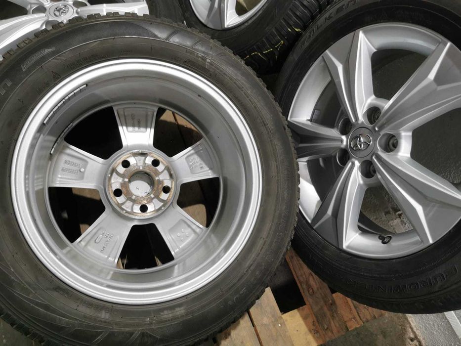 Jante Originale Toyota CHR / Rav 4. R17 cu anvelope de iarna