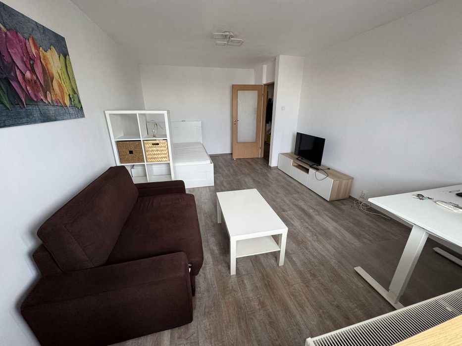 Proprietar, inchiriez garsoniera 40mp Nerva Traian - Timpuri Noi