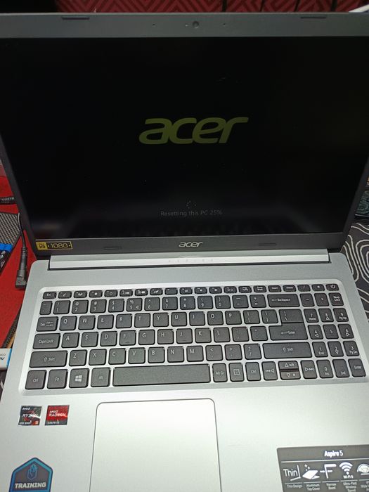 Vând/schimb Laptop Acer Aspire 5 AMD Ryzen