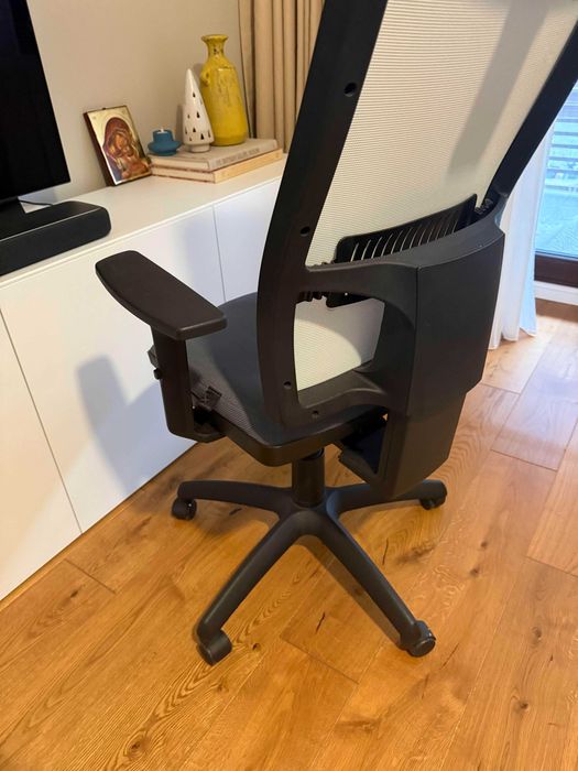 vand scaun ergonomic Traffic Chairs