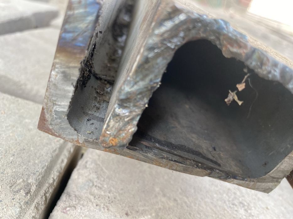 Продам швелера 10 ка толшина 8