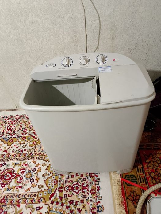 Полавтомат стиральный машина