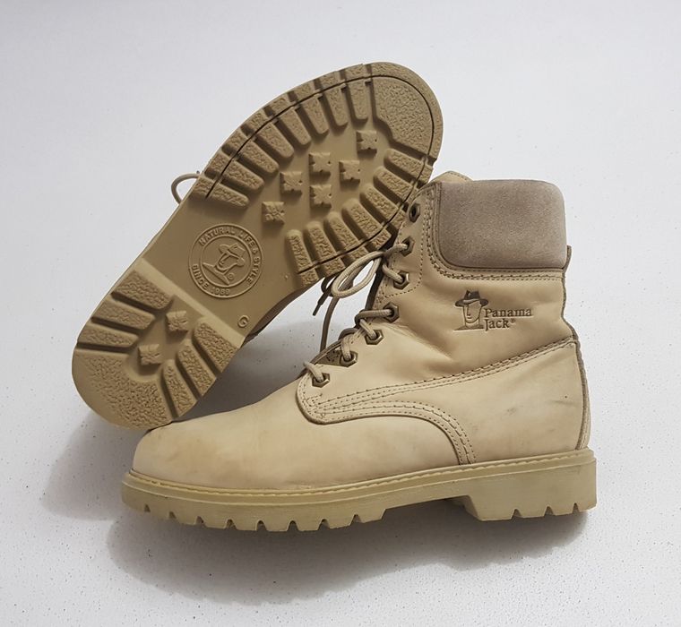 Ghete Panama Jack din piele naturală bej Nubuk, bocanci unisex clasici, mărimea 41 EU