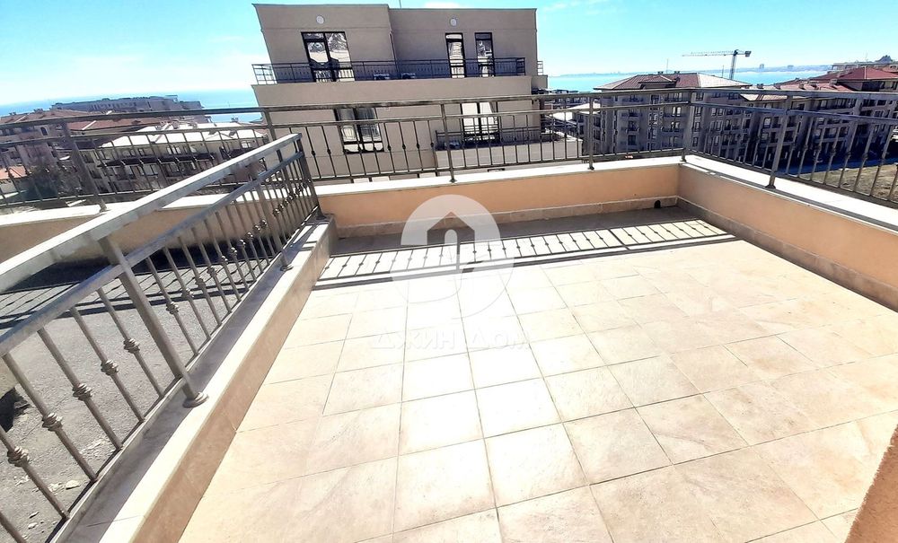 Продава се Двустаен апартамент в Свети Влас - 68 кв.м за 885 €/кв.м - Снимка #8