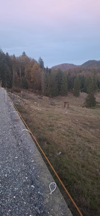 Vând teren extravilan