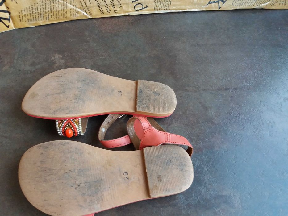 детски кожени сандали NAF NAF,летни отворени обувки за момиче ном.29