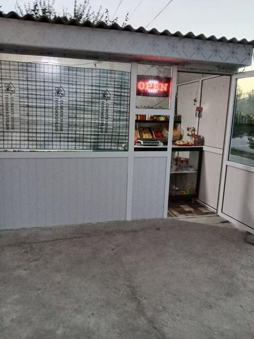 savdo butkasi  razmeri 2 ga 5 metr